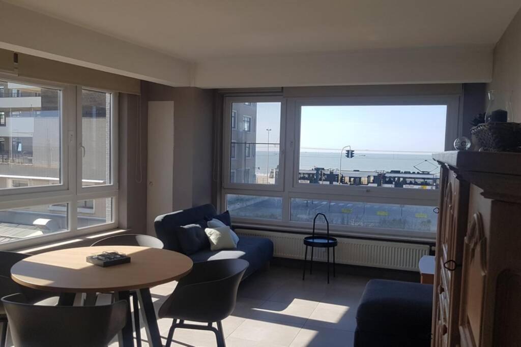 Oostende Studio Voor 2 Of 3 Pers Met Zeezicht 외부 사진